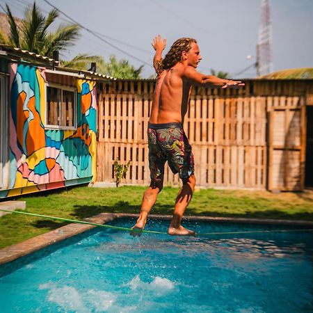 El Paredón Buena Vista Green Belly Surf Hostel מראה חיצוני תמונה